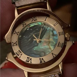 Lucoral: vintage rare ladies Lucoral Abalone swirl indecent colors wrist watch.